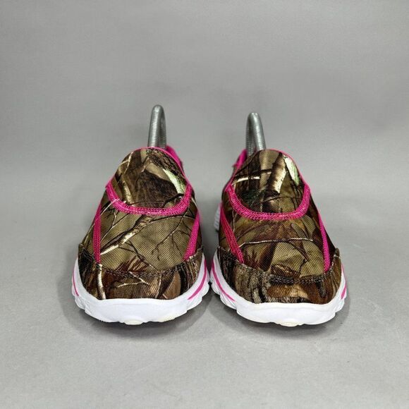 Skechers Girl's Size 5 Go Walk 2 - The Real Deal Slip On Camouflage Sheos - Picture 2 of 10